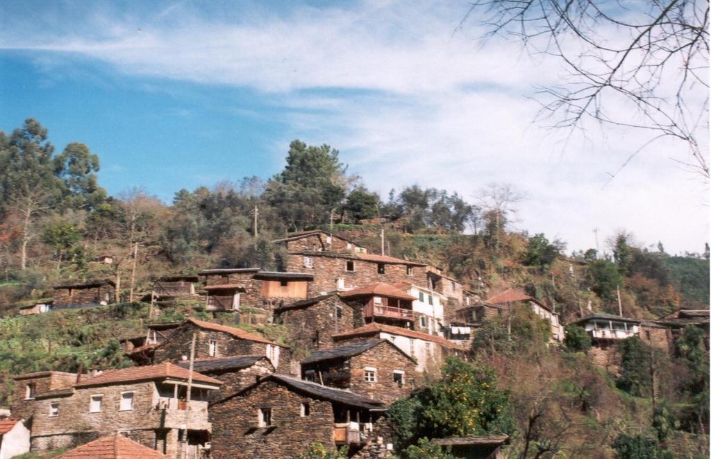 Hotel Quinta Dos 4 Lagares Serrazes Exterior foto